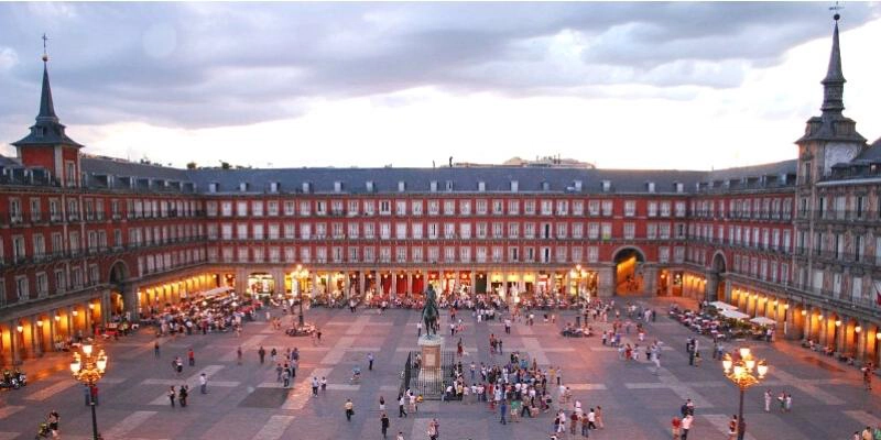 Plaza Major Madrid at dusk