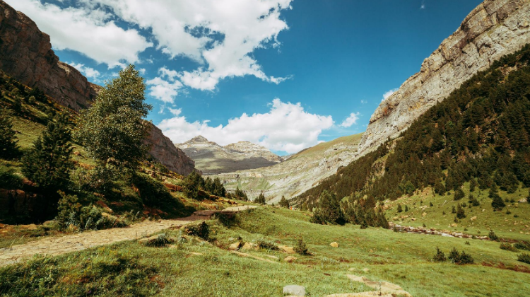 Ordesa valley and monteperdido