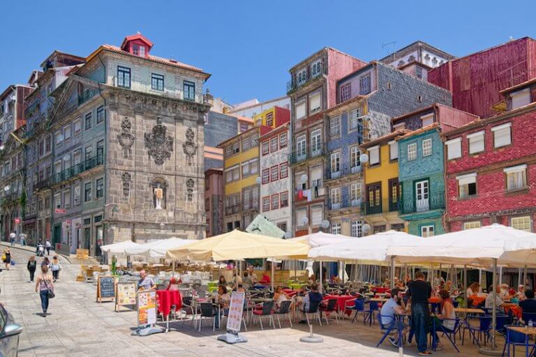 The colourful Cais de Ribeira Porto