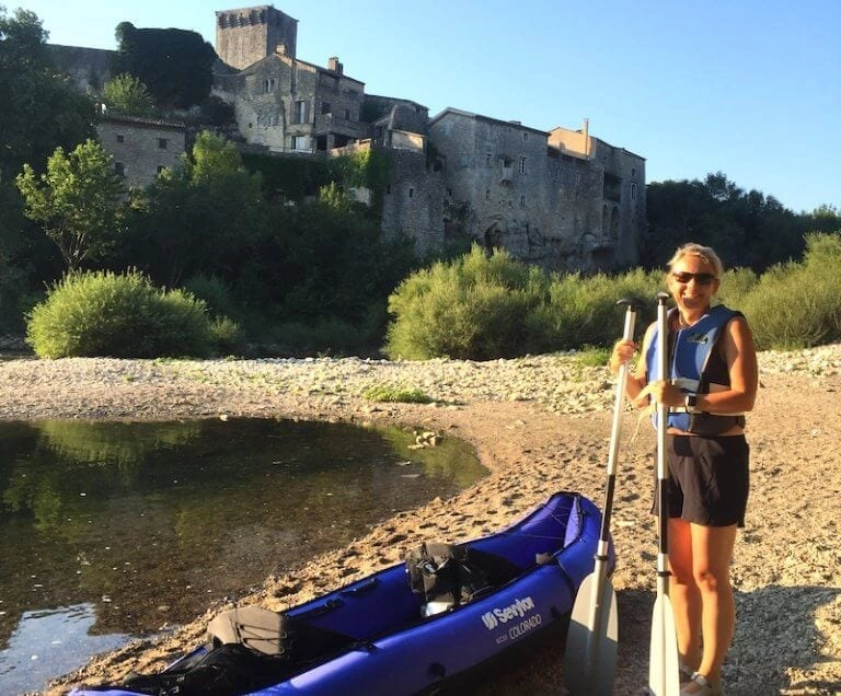 Inflatable kayaking tips for beginners