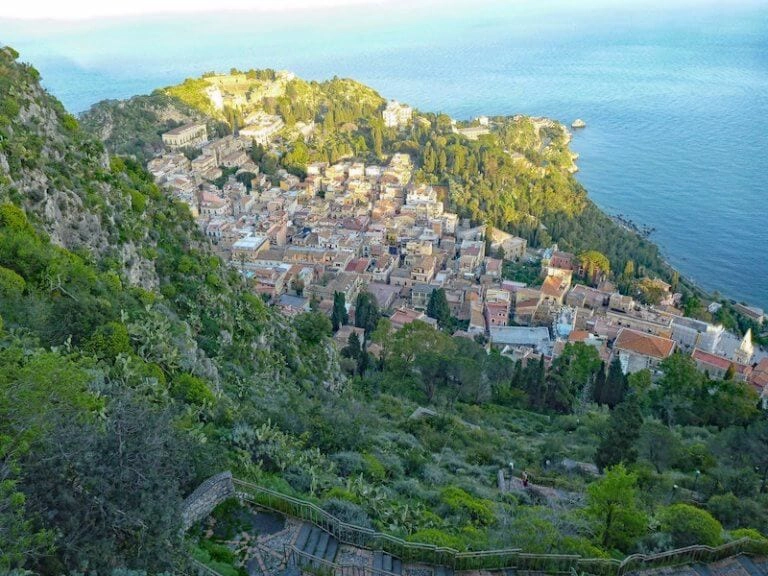 What to see in Sicily? Taormina is a key sight