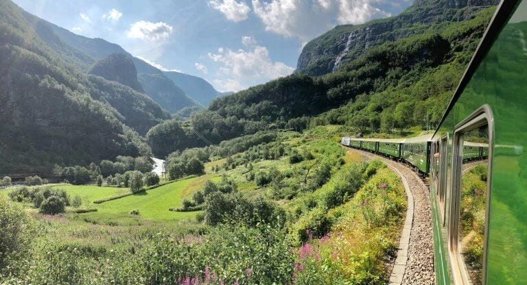 Visit Bergen from Flam on the Flamsbana line