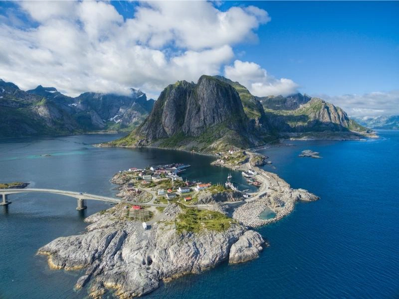 best time to visit norway in a motorhome