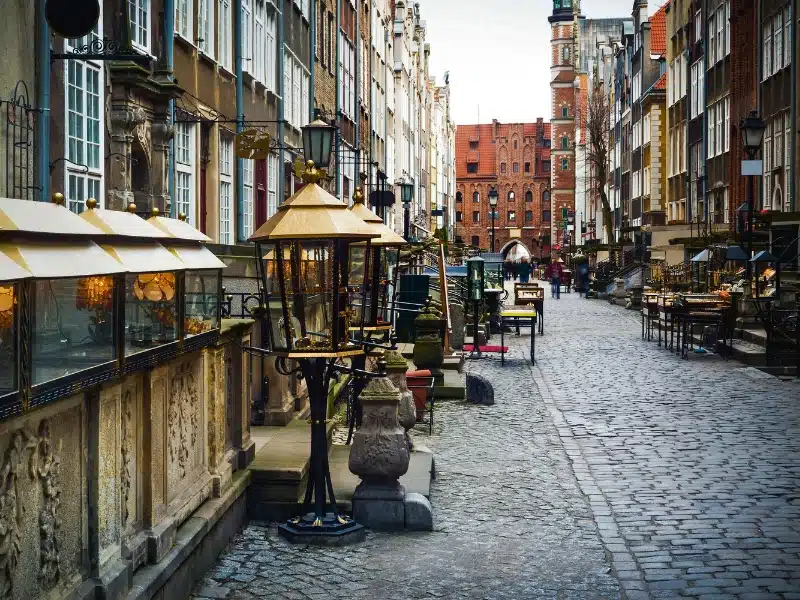 Architecture of Mariacka Street is one of the most notable tourist attractions in Gdansk.