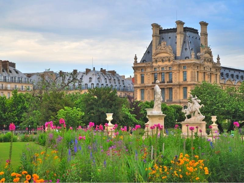 Paris gardens full of flowers in spring