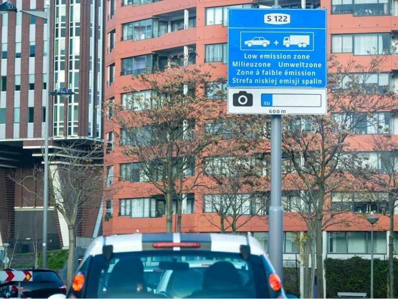 Road signage in a city in Germany