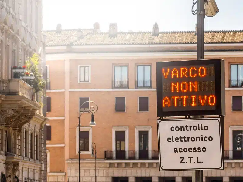 road signs advising of ZTL in Rome