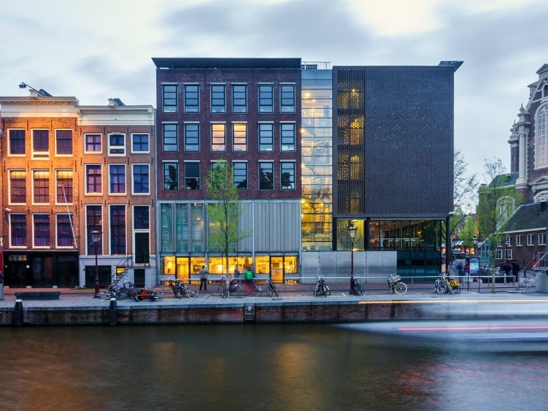 Tourist visit Anne Frank house and Holocaust Museum in Amsterdam