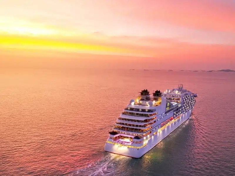 cruise adventure