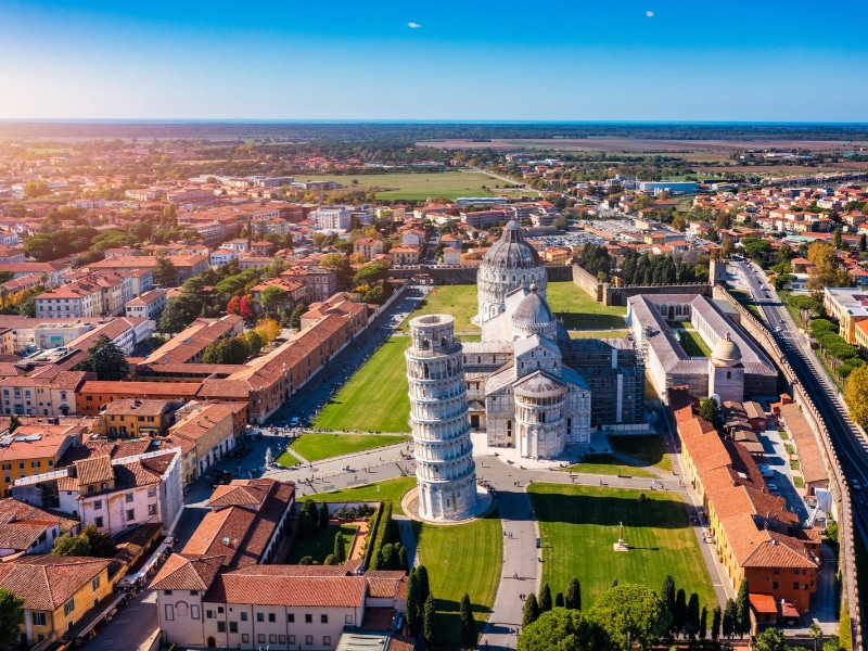 Pisa, Italy: Pisa Cathedral and the Leaning Tower in a sunny day in Pisa, Italy.
